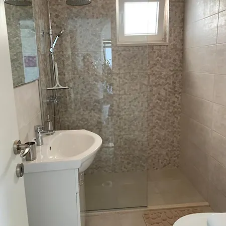 Sunce By The Sea Holiday home