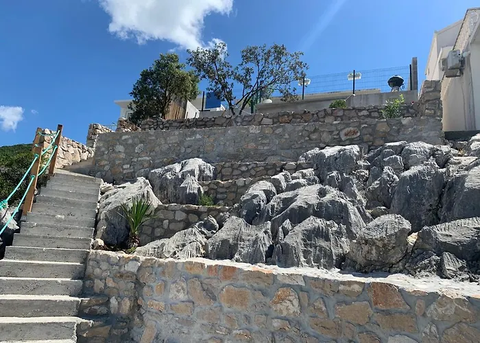 بيت للعطل Sunce By The Sea *